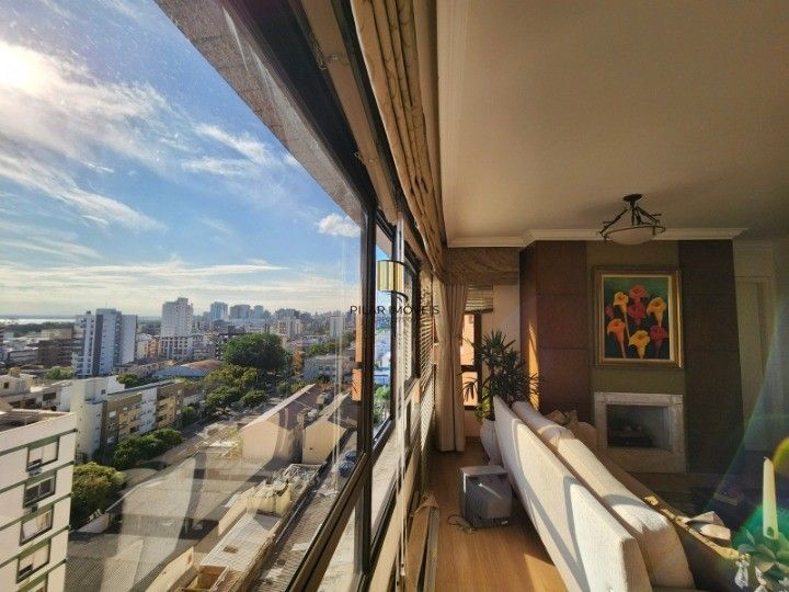 Apartamento de 196,96m², 3 dormitórios, 2 suítes, lareira,  3 vagas cobertas, no Costa Amalfitana.