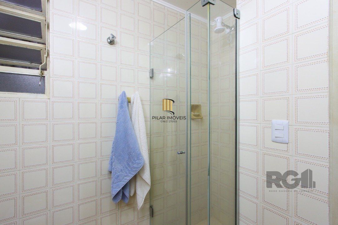 Apartamento com 1 dormitório no bairro Cristal.