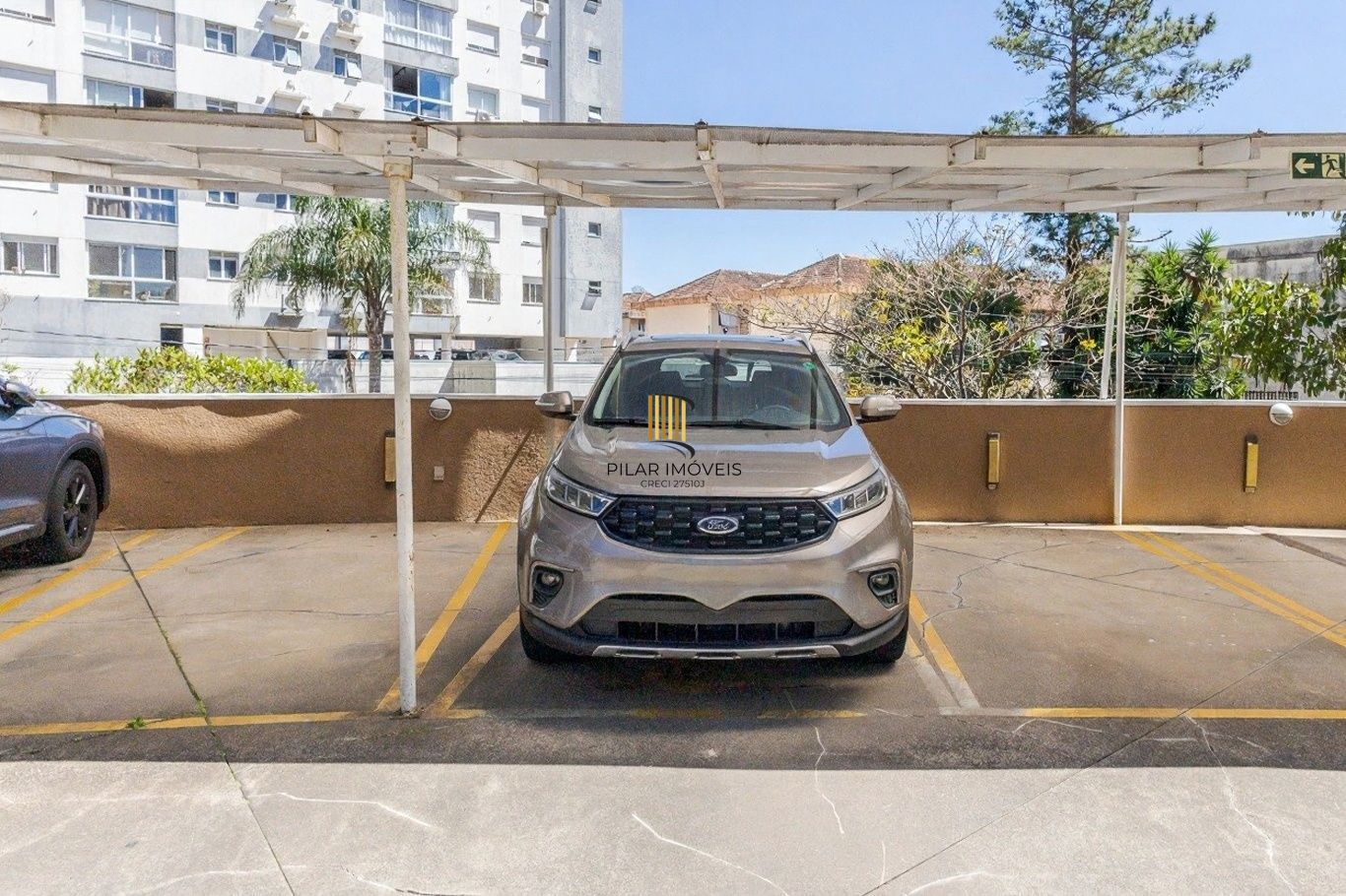 Vende-se apartamento com 2 quartos (1 suíte), 68m² e 1 vaga – Passo da Areia