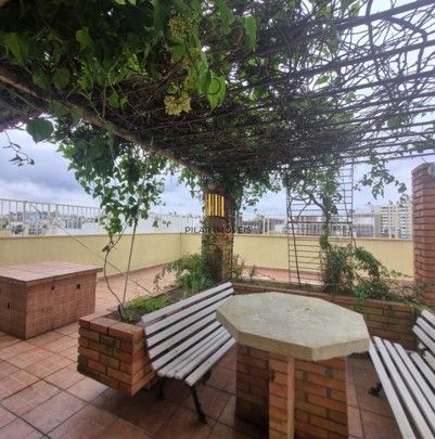 Apartamento 2 dormitórios no bairro Centro Histórico
