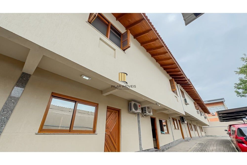 Casa de Condomínio 2 dormitórios no bairro Partenon
