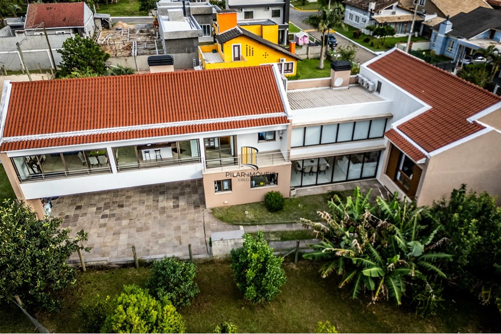 Casa de Condomínio 5 dormitórios no bairro São Lucas