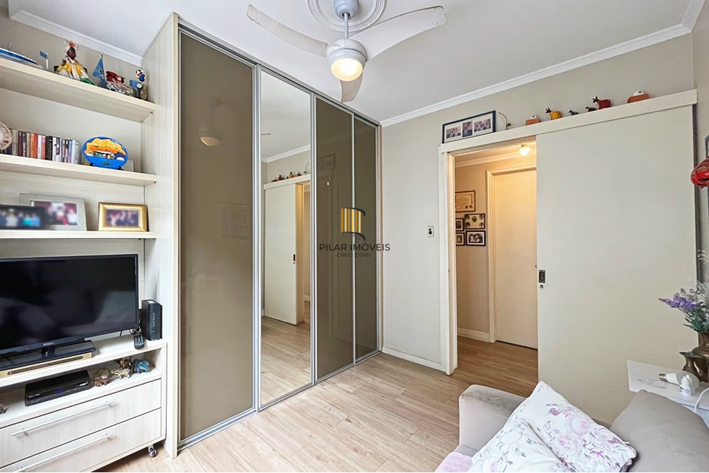 Apartamento 3 dormitórios no bairro Menino Deus