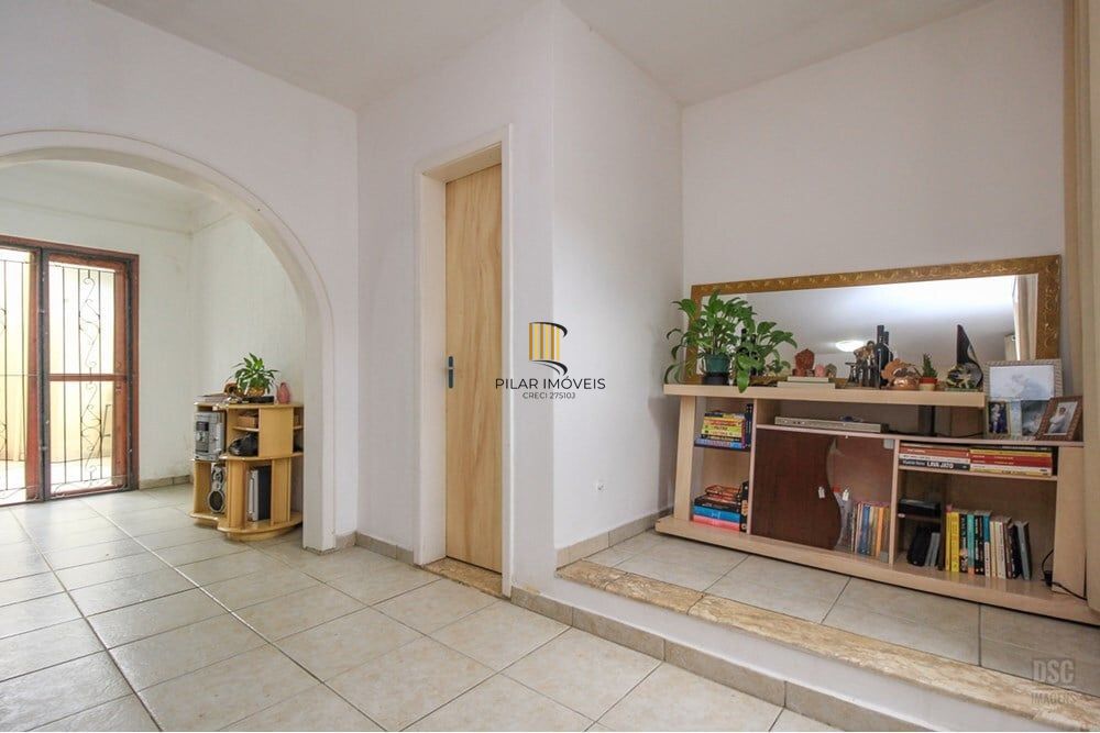Casa de Condomínio 3 dormitórios no bairro Aberta dos Morros