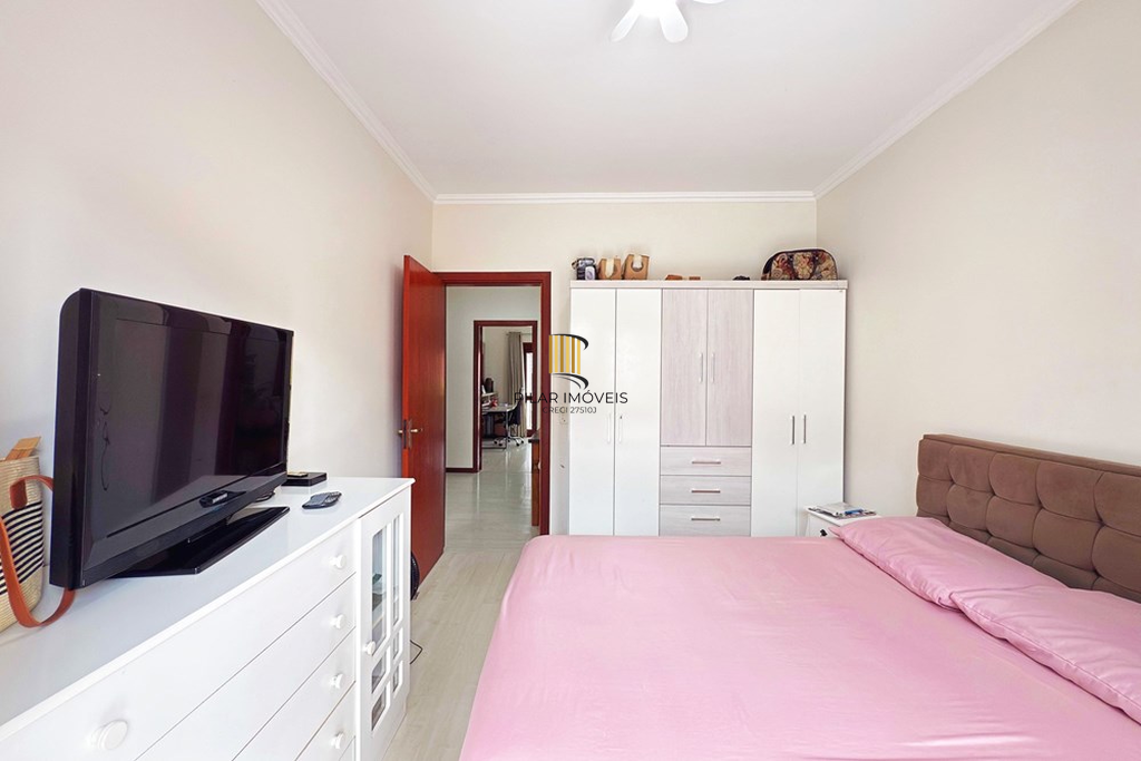 Casa de Condomínio 3 dormitórios no bairro Hípica