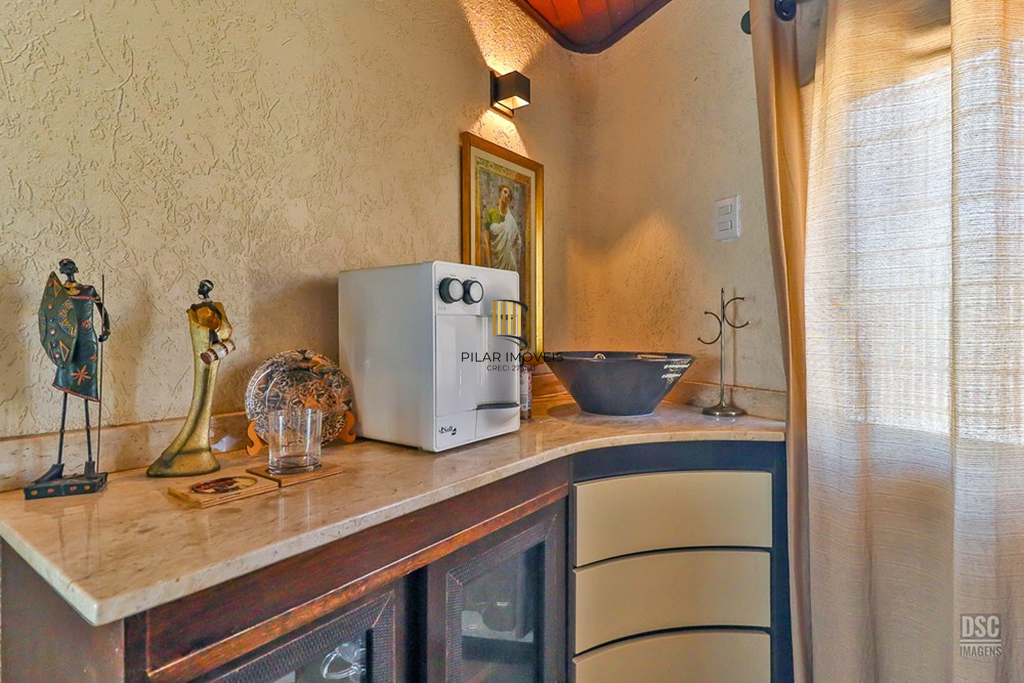 Casa 3 dormitórios no bairro Passo da Areia