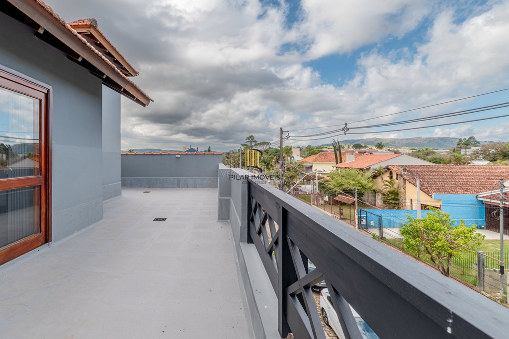 Casa 3 dormitórios no bairro Ipanema
