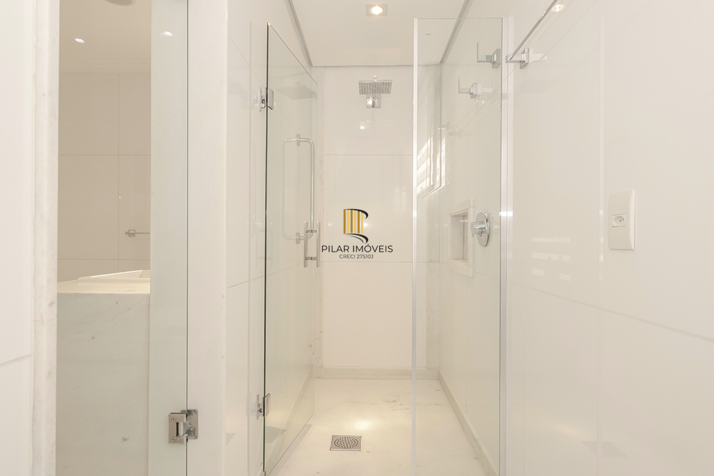 Triplex 3 dormitórios no bairro Bela Vista