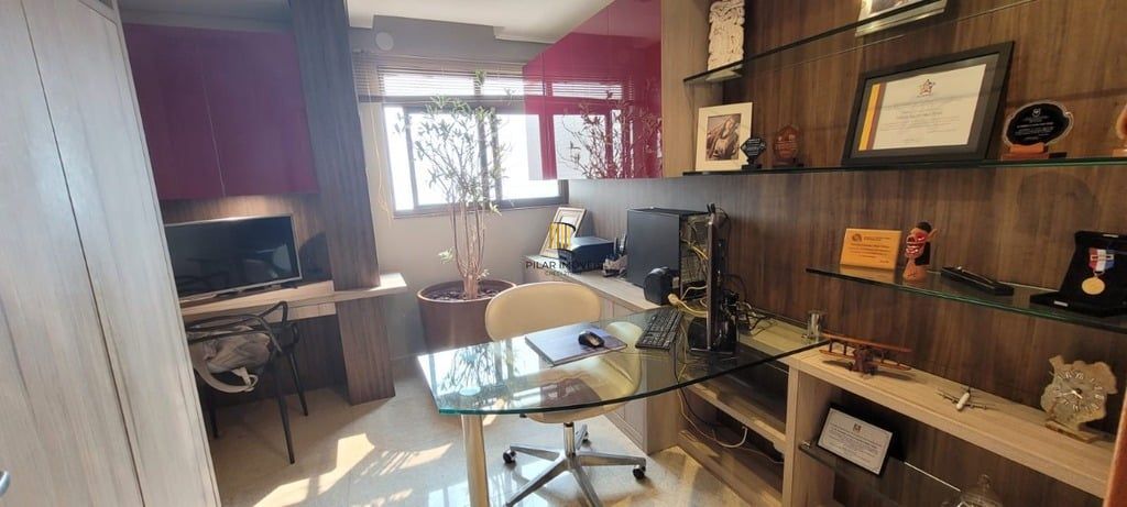 Apartamento 3 dormitórios no bairro Menino Deus
