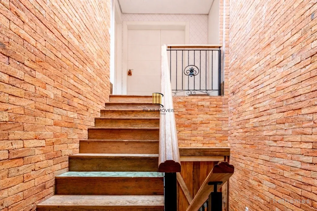 Casa 4 dormitórios no bairro Sétimo Céu