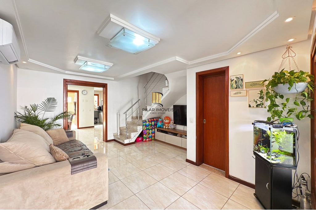 Casa 4 dormitórios no bairro Aberta dos Morros