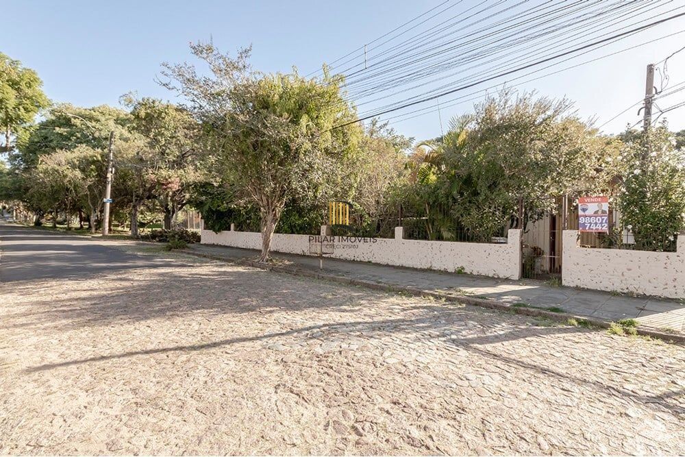 Casa 4 dormitórios no bairro Espírito Santo