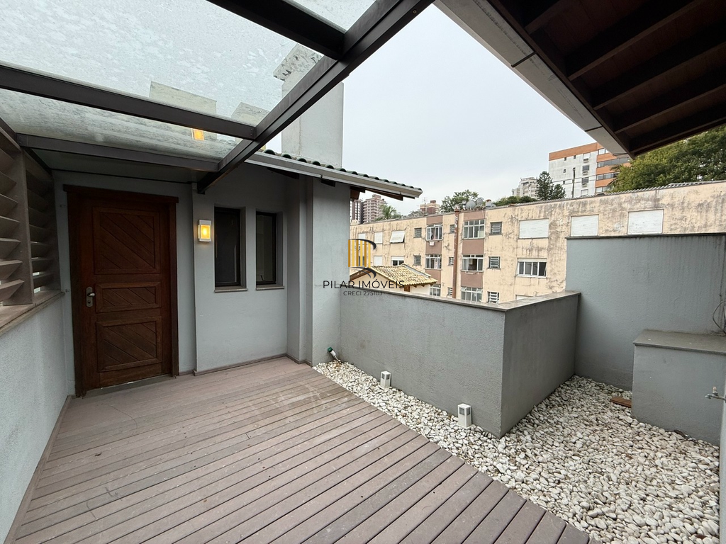 Cobertura 3 dormitórios no bairro Jardim  Botânico