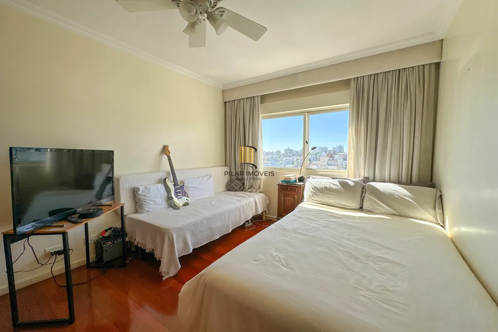 Apartamento 3 dormitórios no bairro Mont Serrat