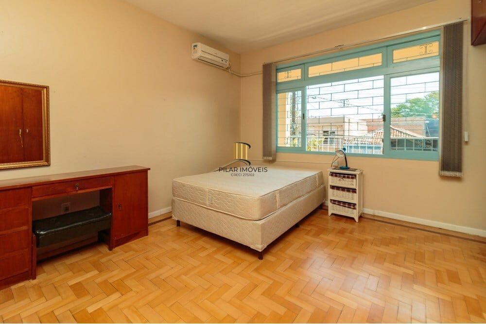 Casa 3 dormitórios no bairro Santa Maria Goretti