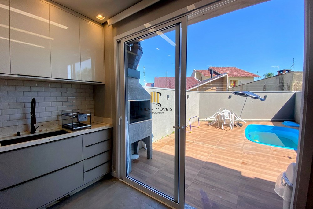 Casa 3 dormitórios no bairro Liberdade