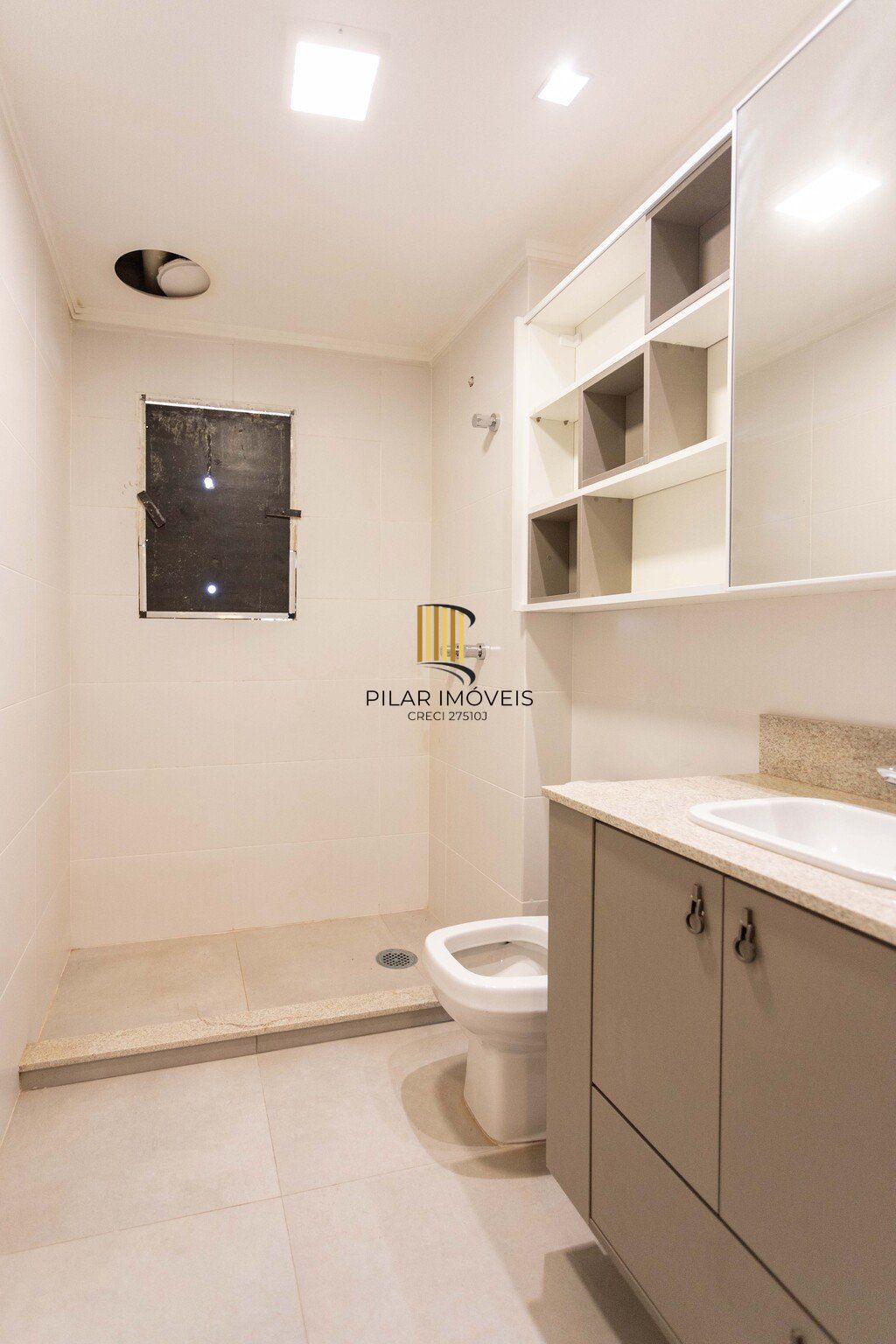 Duplex 3 dormitórios no bairro Vila Ipiranga