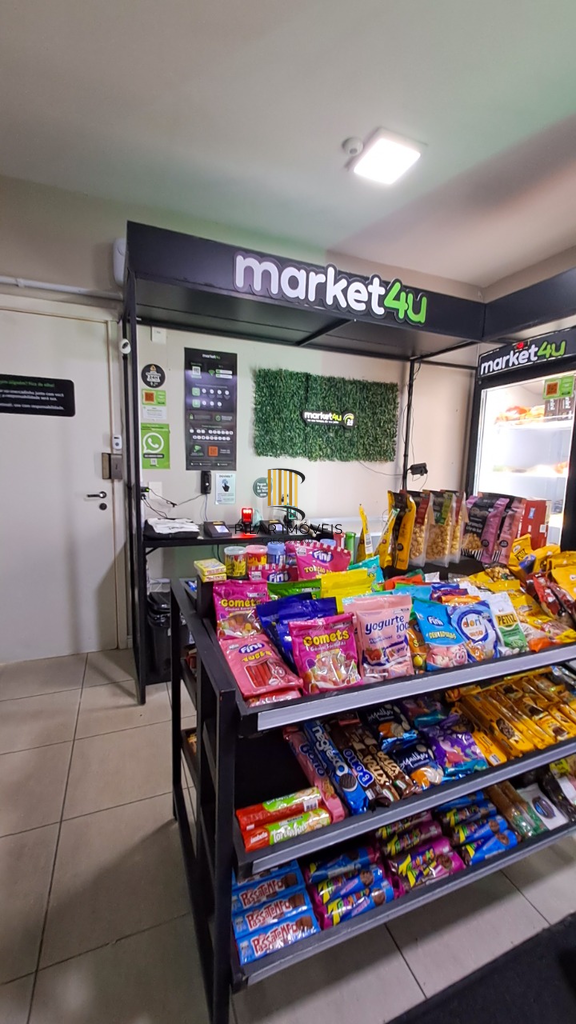 Apartamento 3 dormitórios no bairro Jardim Carvalho