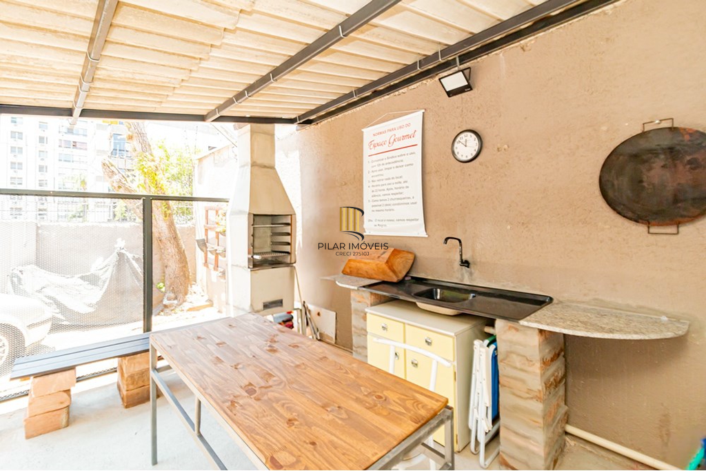 Apartamento 2 dormitórios no bairro Passo da Areia