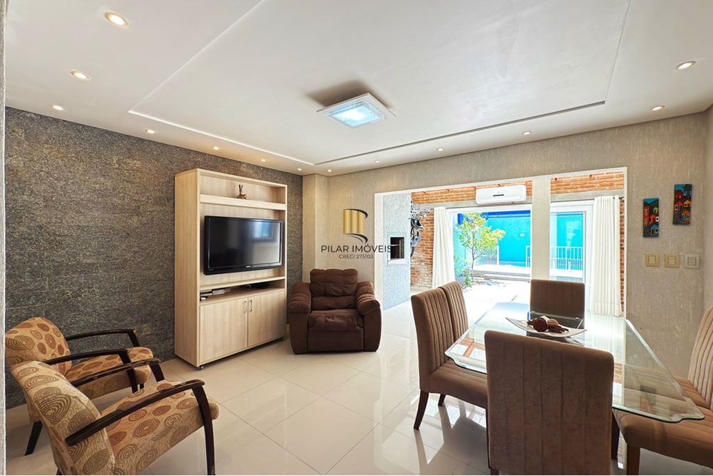 Casa 1 dormitório no bairro Hípica