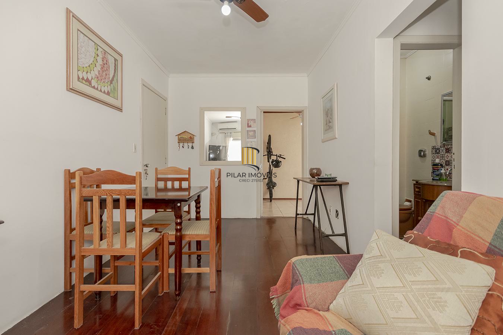 Apartamento 2 dormitórios no bairro Glória