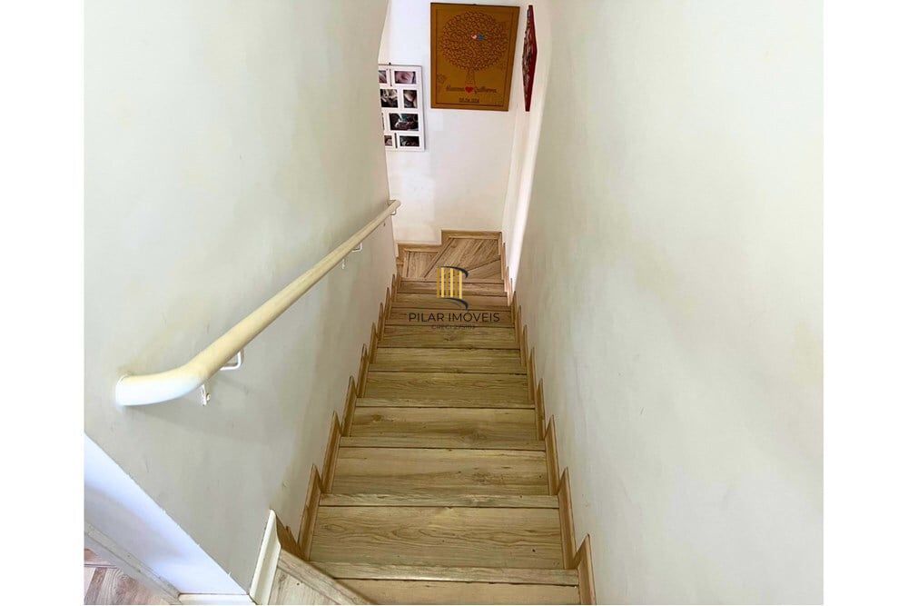 Casa de Condomínio 2 dormitórios no bairro Igara