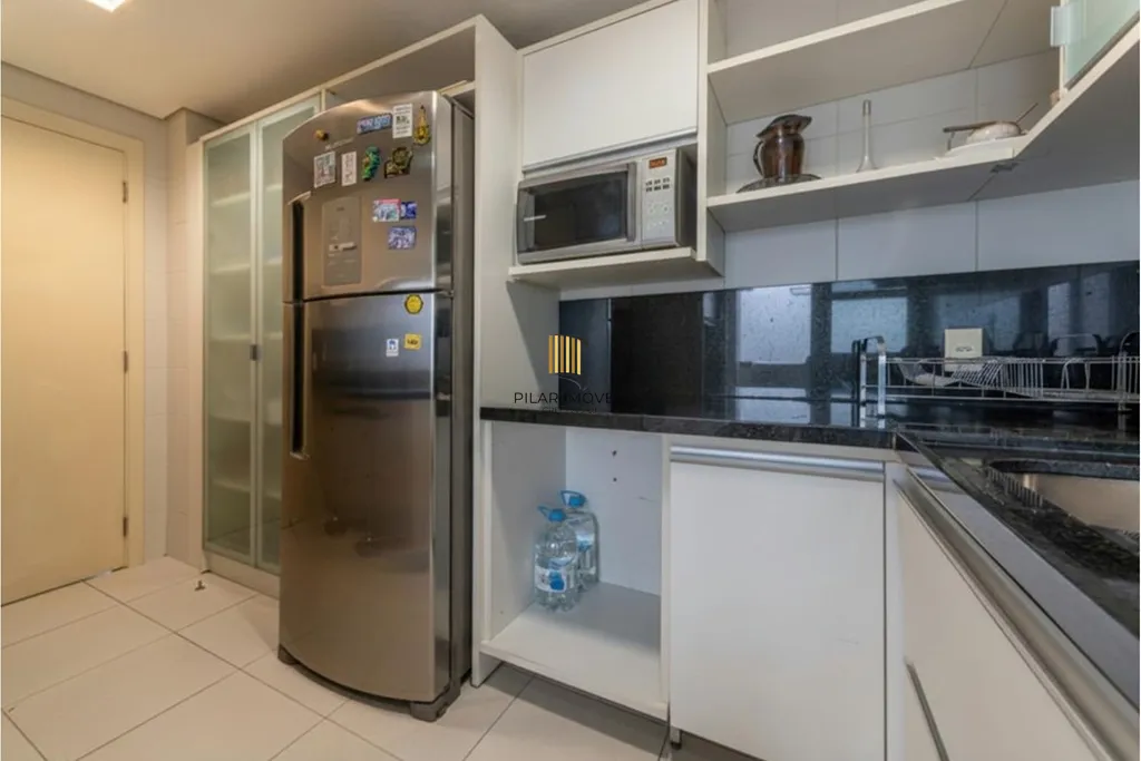 Apartamento 3 dormitórios no bairro Mont Serrat