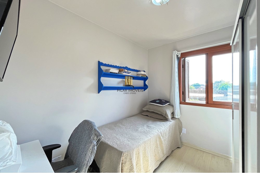 Casa de Condomínio 2 dormitórios no bairro Camaquã