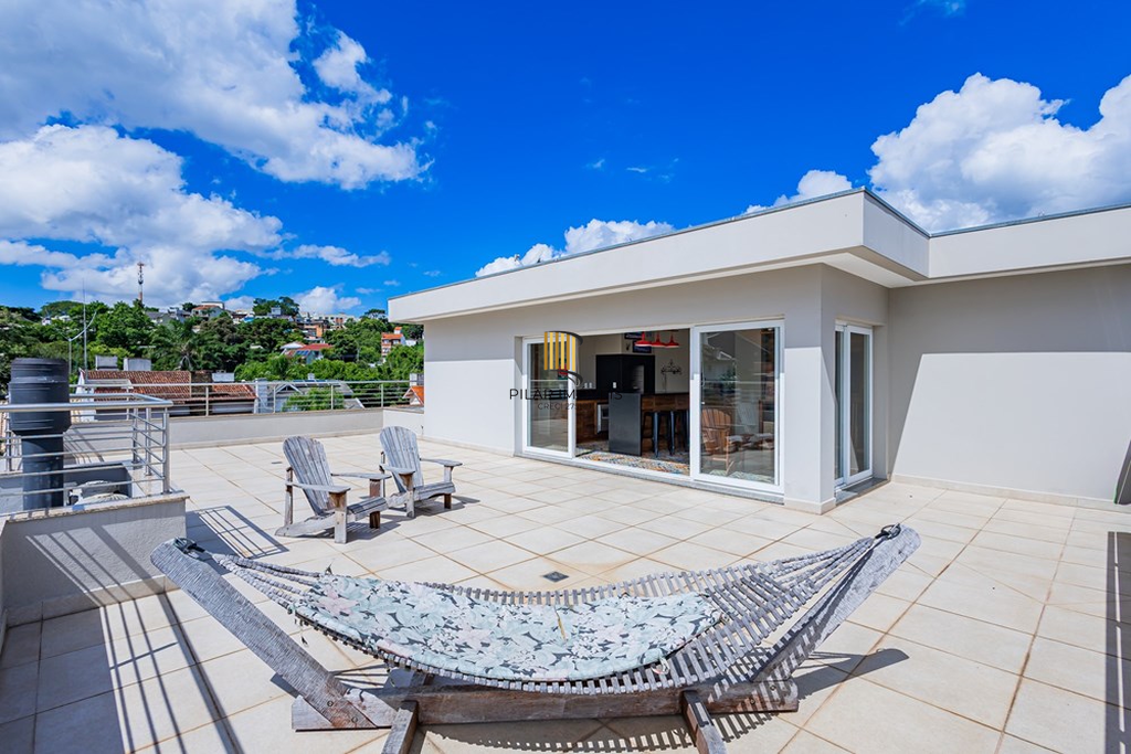 Casa 3 dormitórios no bairro Chácara das Pedras