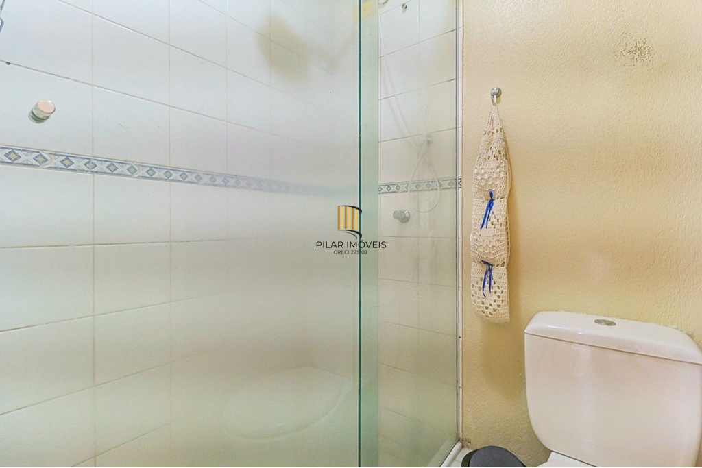 Casa de Condomínio 4 dormitórios no bairro Jardim Itu Sabará