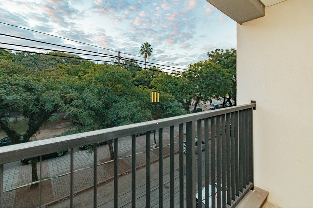 Apartamento 2 dormitórios no bairro Bom Fim