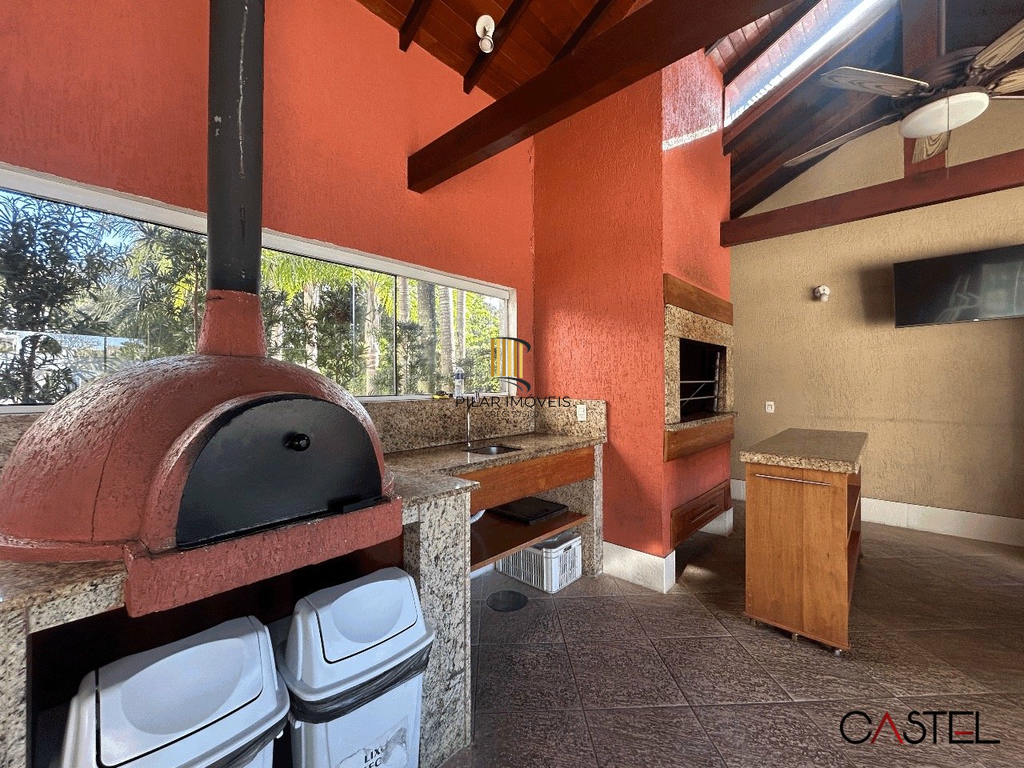 Apartamento 3 dormitórios no bairro Menino Deus