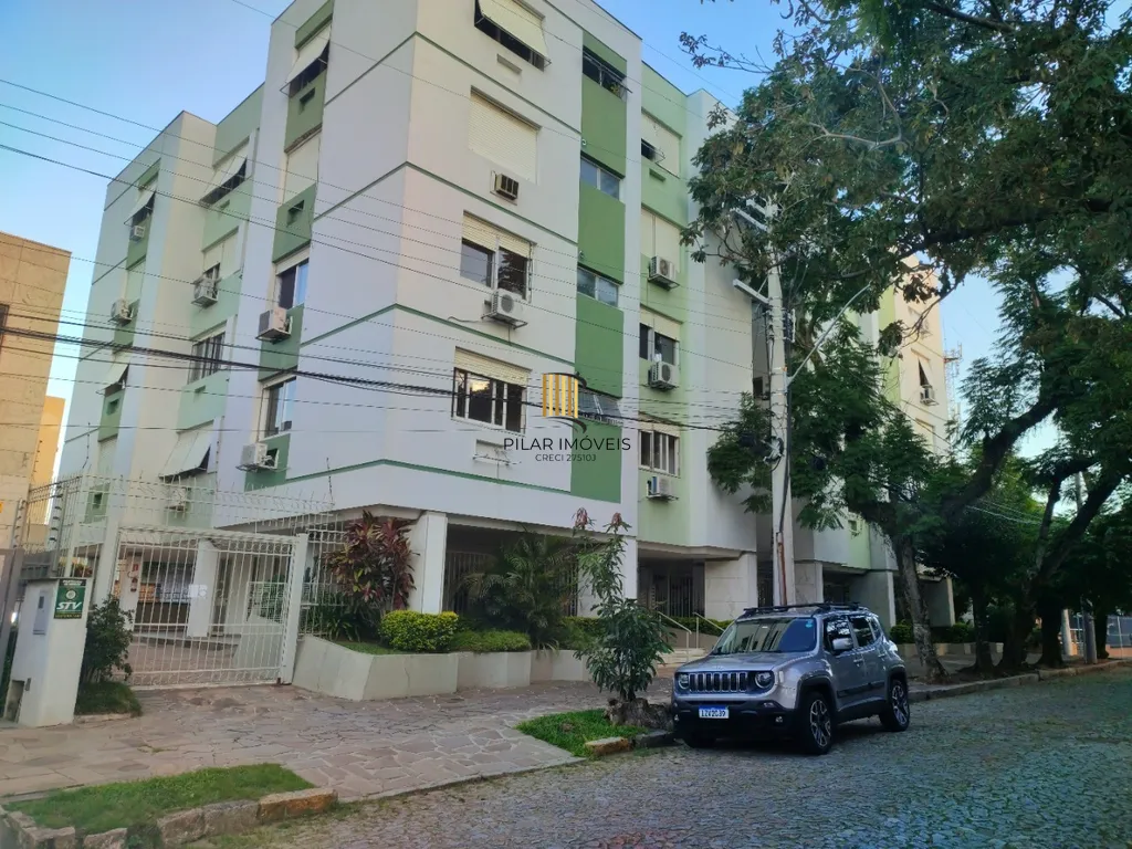 Apartamento 3 dormitórios no bairro Petrópolis