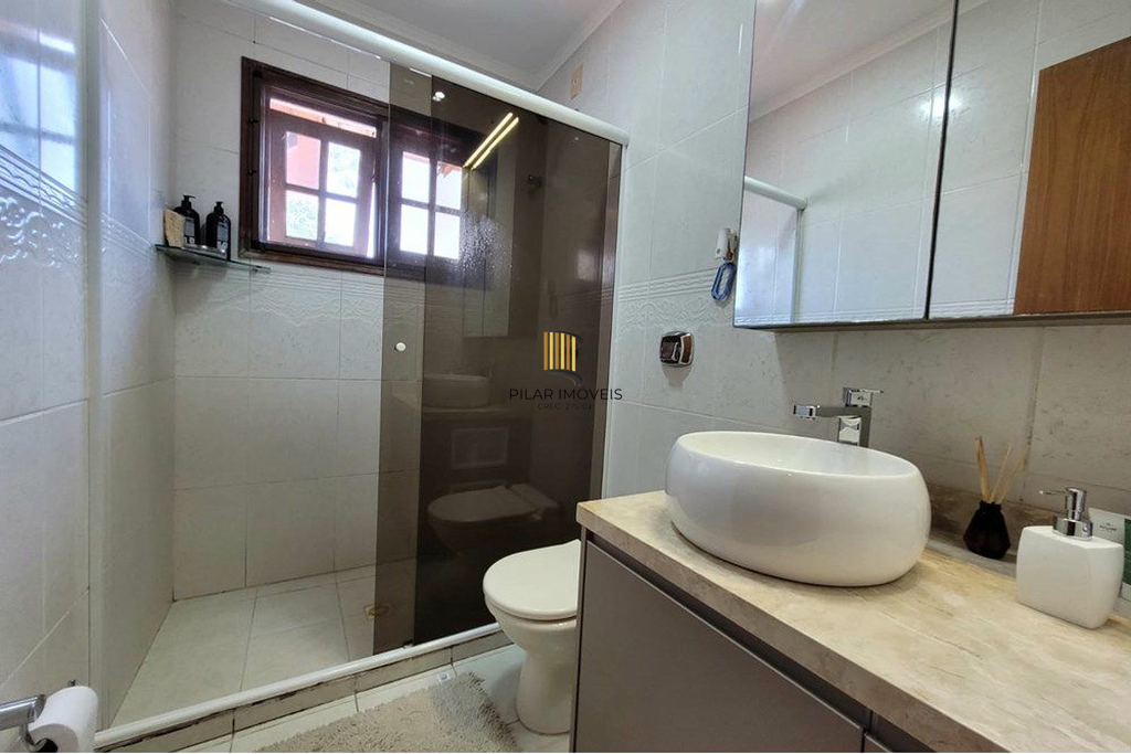 Casa 3 dormitórios no bairro Santa Isabel