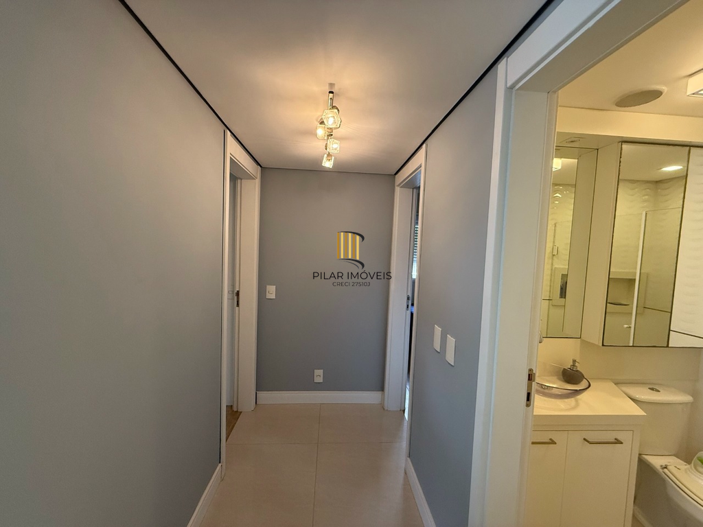 Apartamento 2 dormitórios no bairro São Geraldo