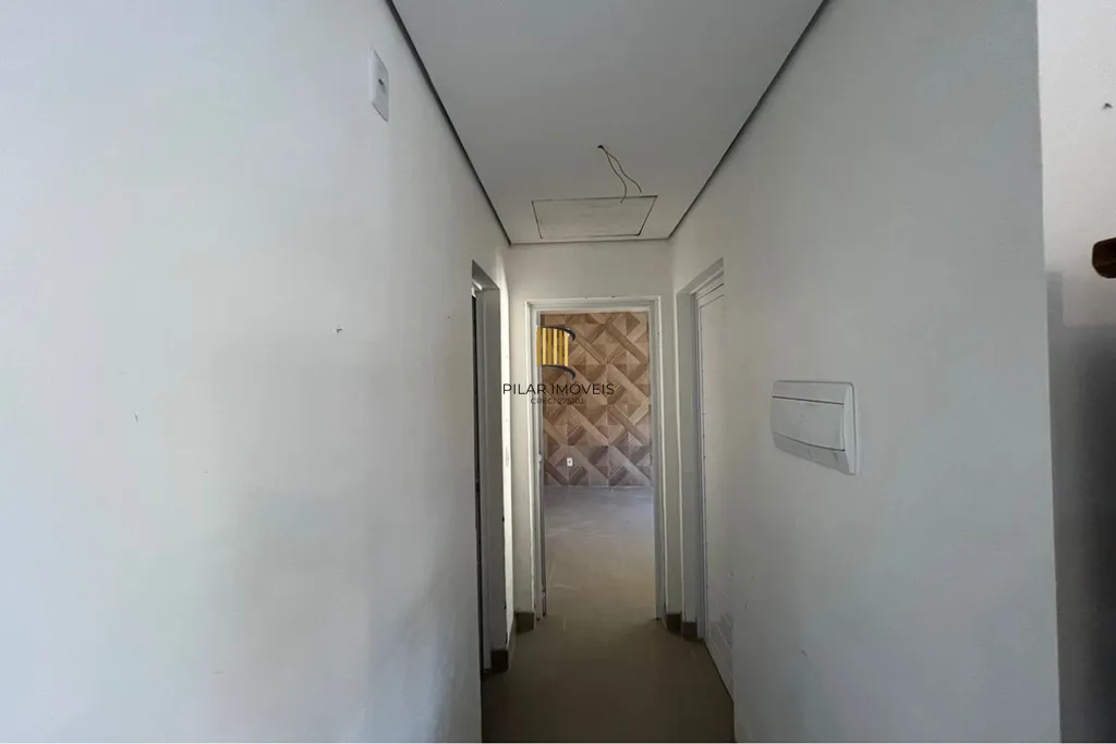 Casa 4 dormitórios no bairro Petrópolis