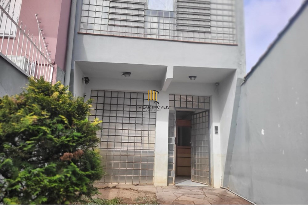 Casa 3 dormitórios no bairro Menino Deus - Pilar Imóveis