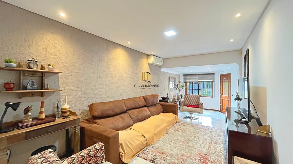 Casa 3 dormitórios no bairro Vila Nova