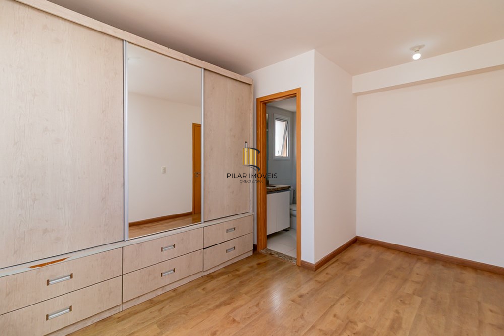 Apartamento 3 dormitórios no bairro Passo da Areia