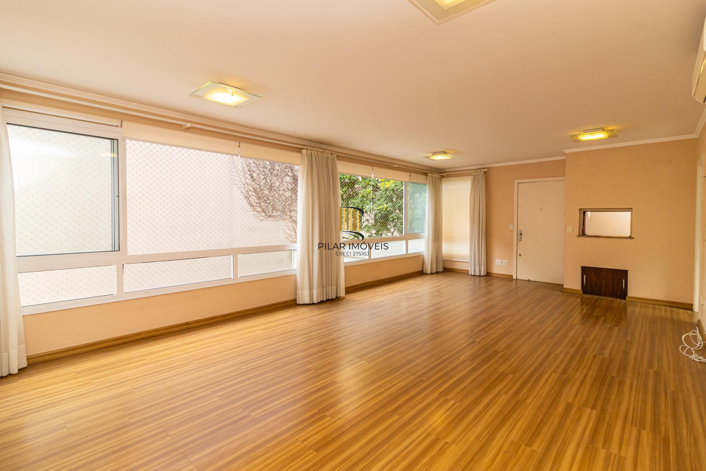 Apartamento 3 dormitórios no bairro Moinhos de Vento