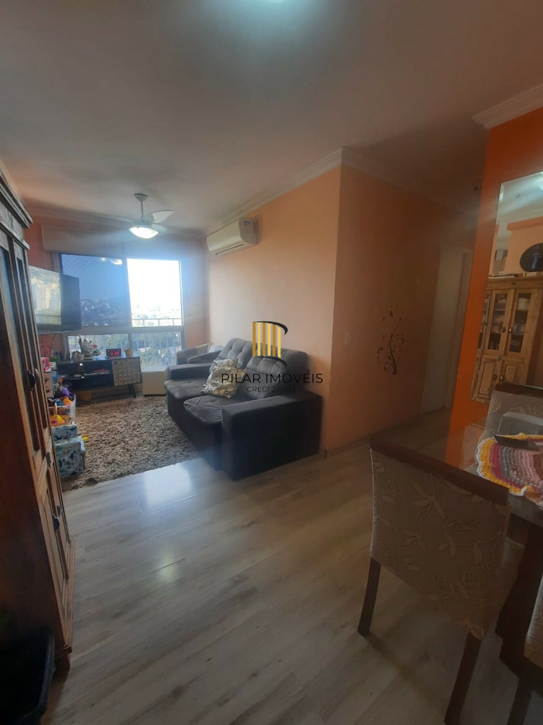 Apartamento 2 dormitórios no bairro Glória