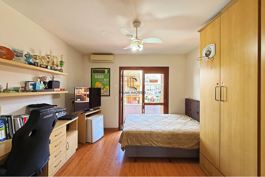 Casa de Condomínio 3 dormitórios no bairro Ipanema