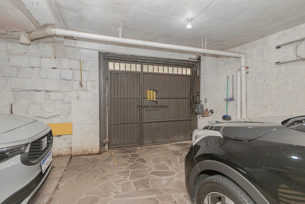 Casa 4 dormitórios no bairro Passo da Areia