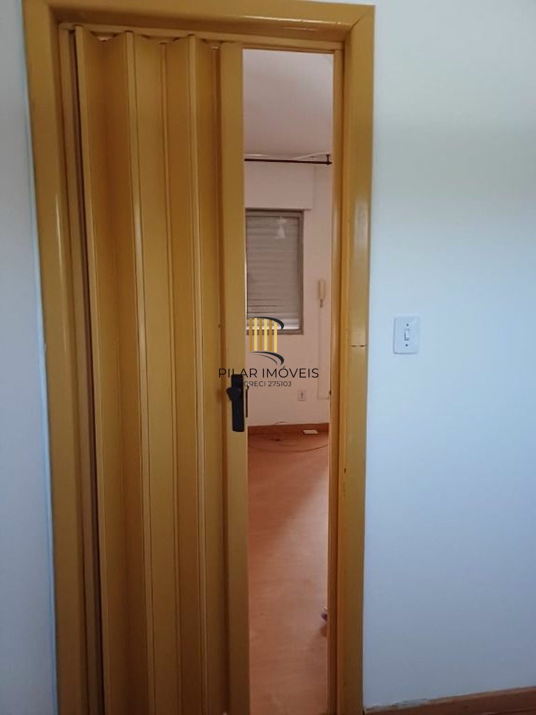 Apartamento 2 dormitórios no bairro Rubem Berta