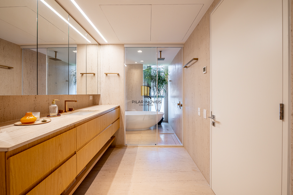 Apartamento 3 dormitórios no bairro Petrópolis