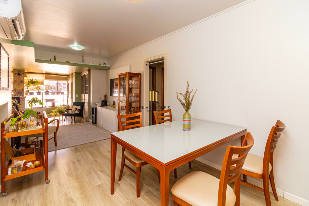 Apartamento 3 dormitórios no bairro Mont Serrat