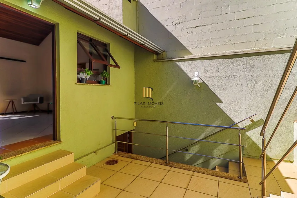 Casa 3 dormitórios no bairro Sarandi