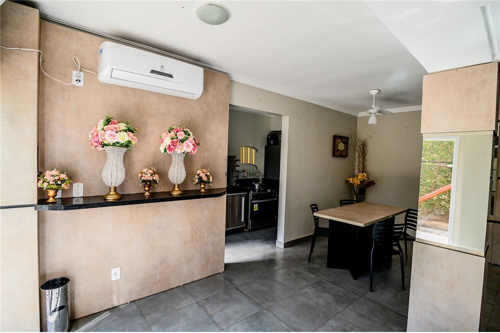 Apartamento 3 dormitórios no bairro Nonoai