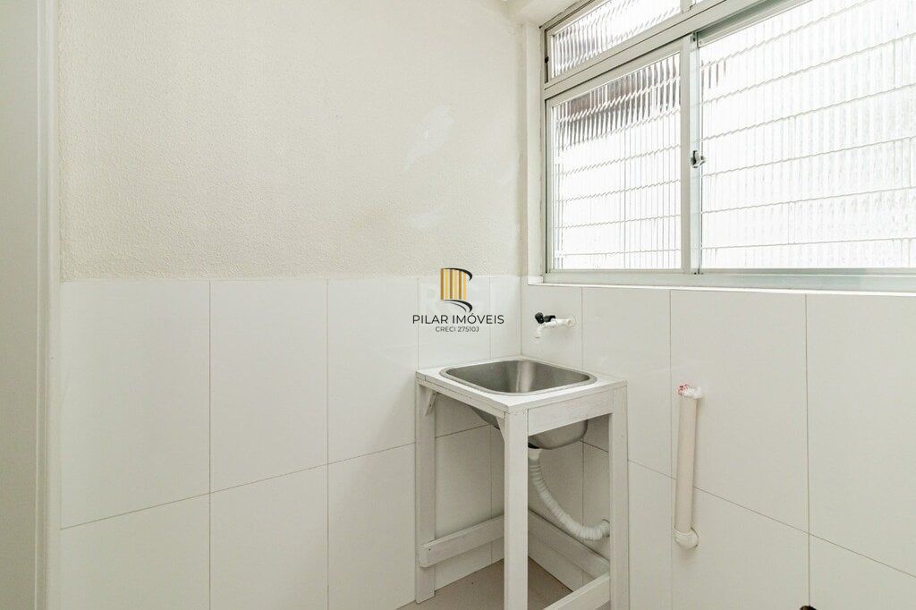 Apartamento 2 dormitórios no bairro Vila Ipiranga