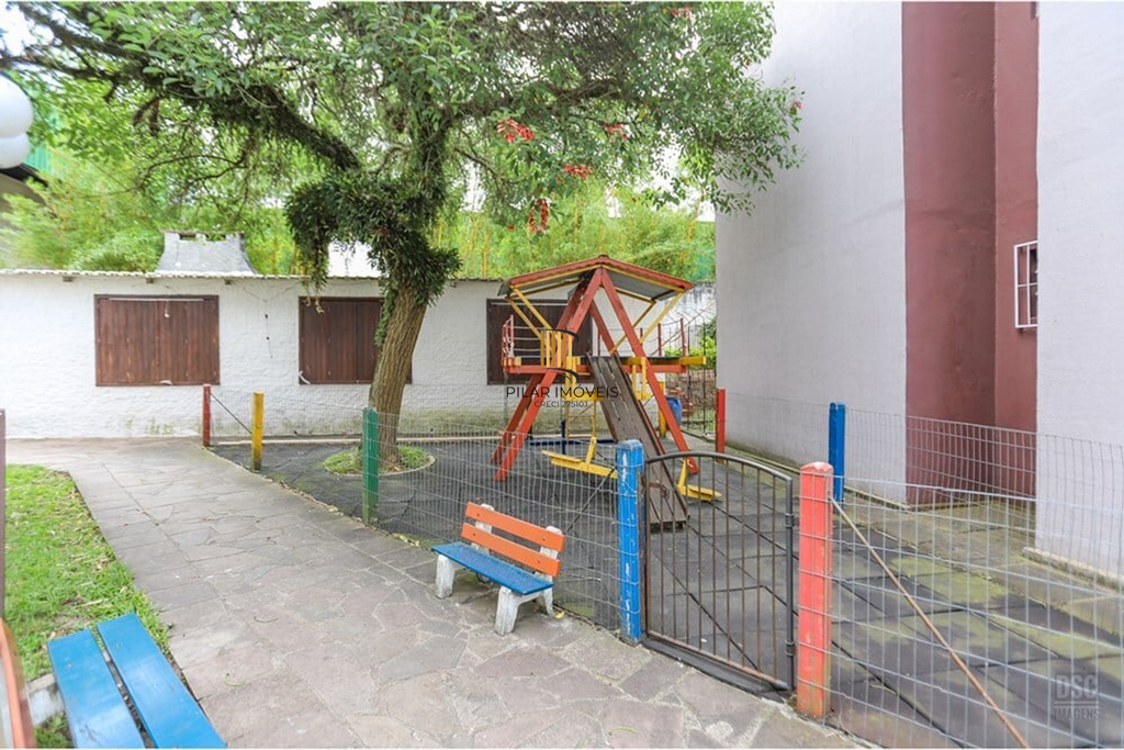 Apartamento 2 dormitórios no bairro Cavalhada